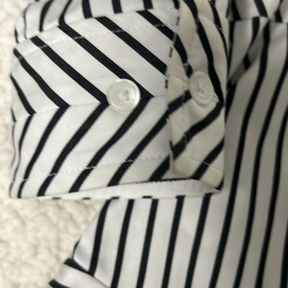 Jones New York Black & White Striped Zip Blouse | Timeless Career Chic | Bundle💸 - Picture 5 of 11
